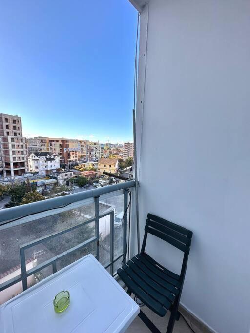 Family Living Tirana Appartement Buitenkant foto